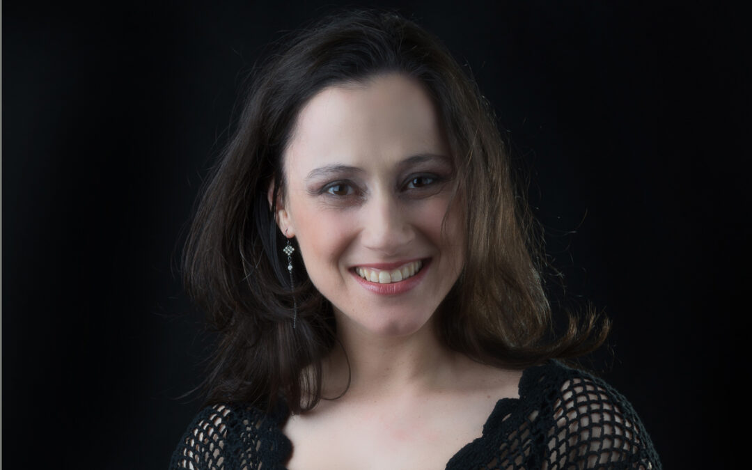 Expressieve Keren Motseri bij het Ives Ensemble